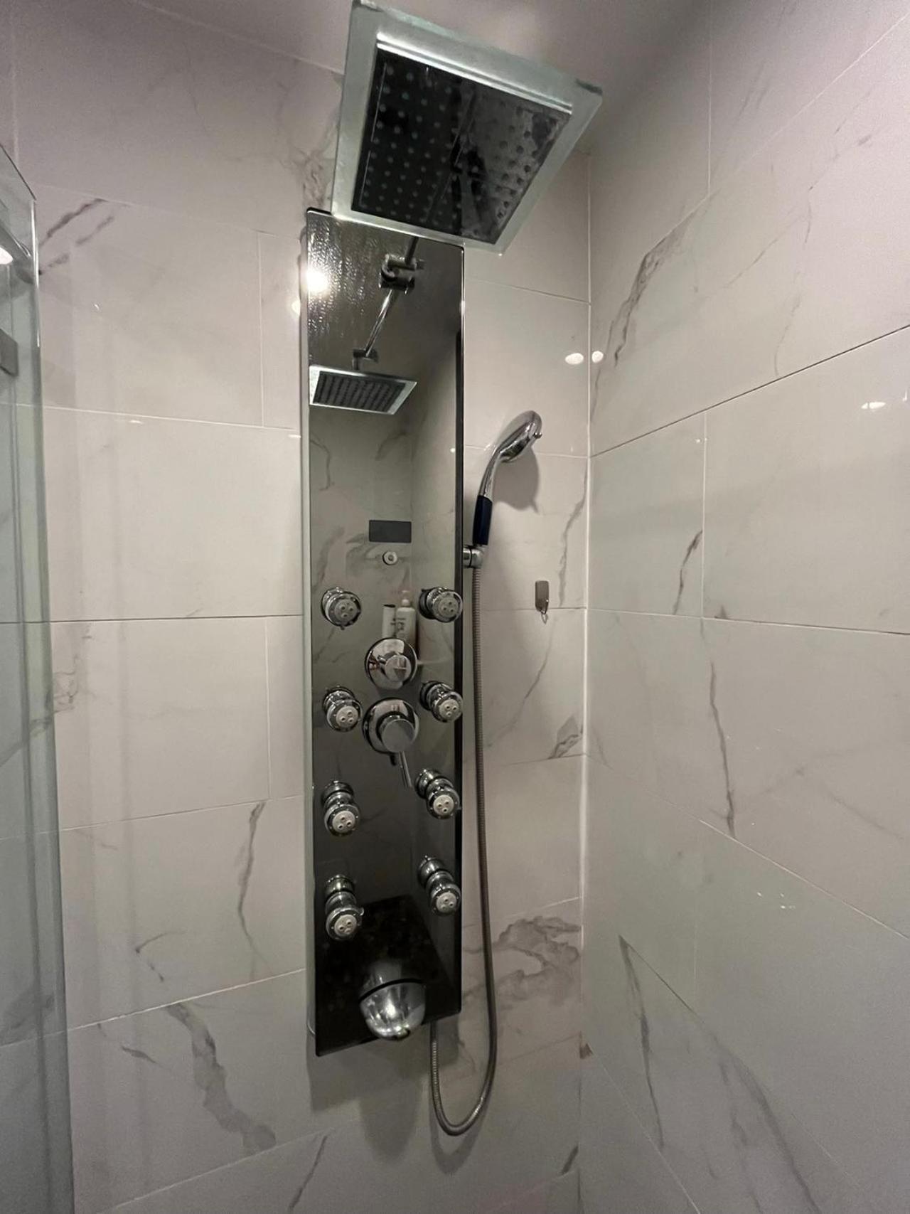 Apartament Modern Cozy Unit Near Geno'S & Pat'S Filadelfia Zewnętrze zdjęcie